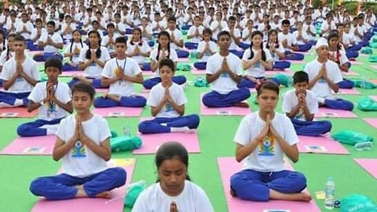 Uttar Pradesh: Yoga to be compulsory in schools, students will be given training- Read here