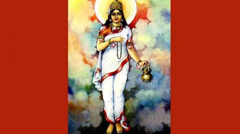 Navratri 2022, Day 2 puja: Goddess Brahmacharini blesses her devotees with peace!
