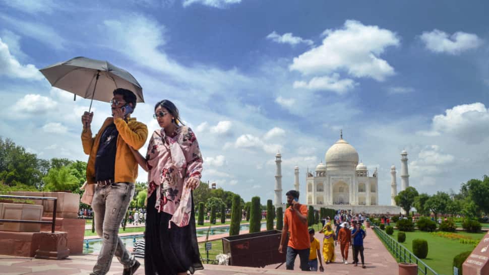 Remove all business activities within 500 metres of Taj Mahal: SC tells Agra Development Authority