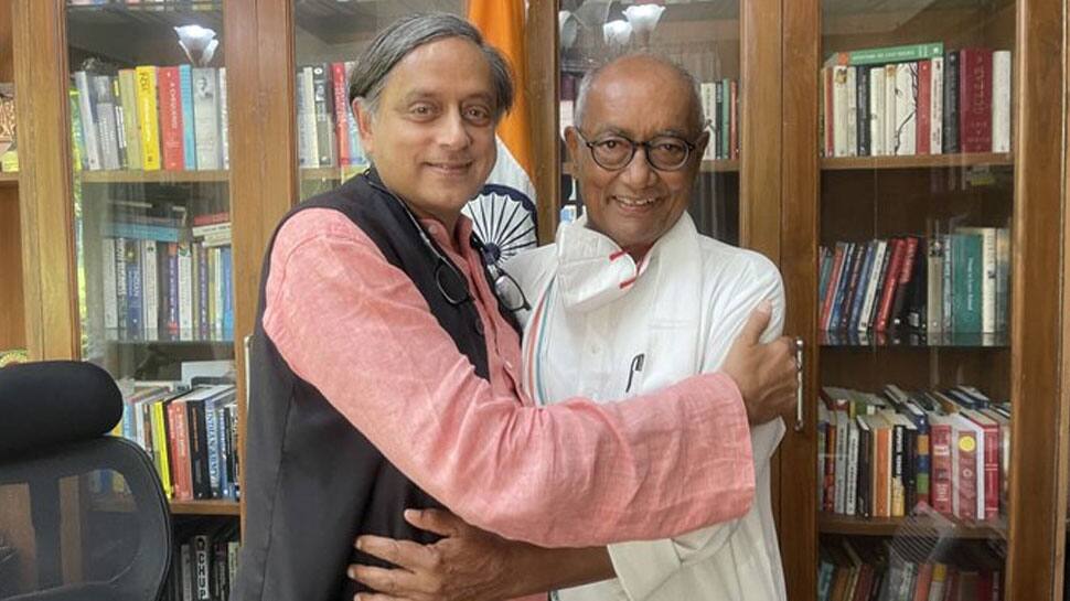 ‘It&#039;s a friendly contest and not BATTLE between RIVALS&#039;: Shashi Tharoor after meeting Digvijaya Singh