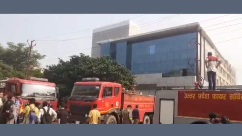 Massive fire broke out in Noida Sector 3 factory, 5 rescued