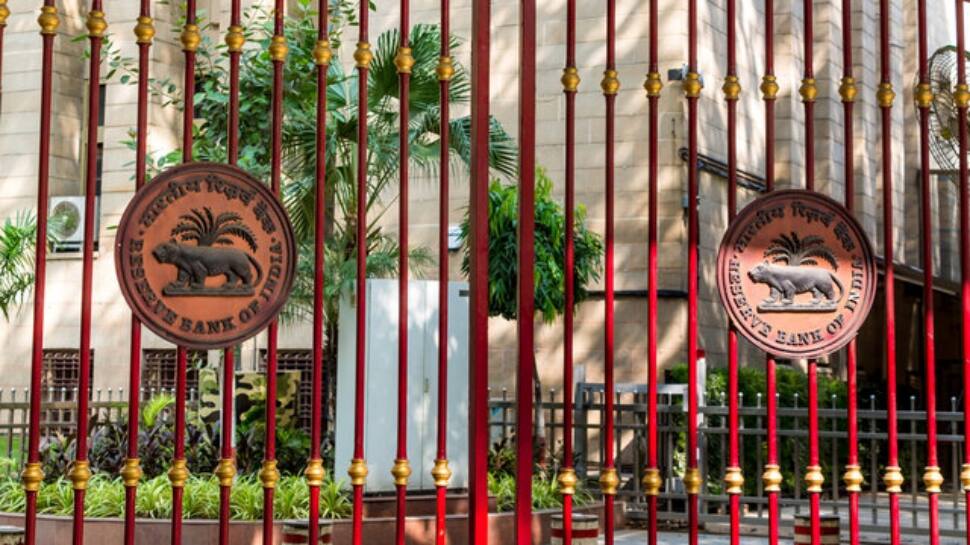 Regulations for offline payment aggregators to be at par with online peers, says RBI