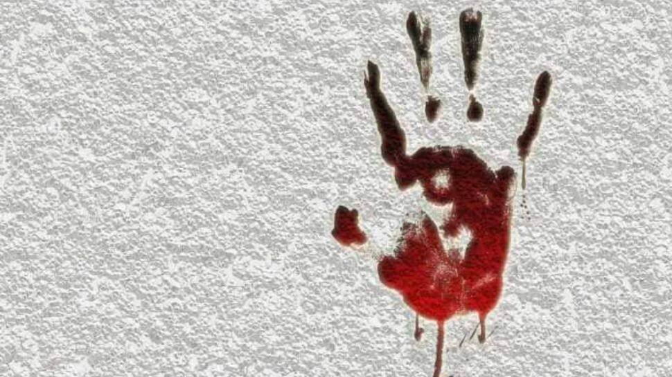 Woman kills daughter, commits suicide by hanging her with a saree; here&#039;s why