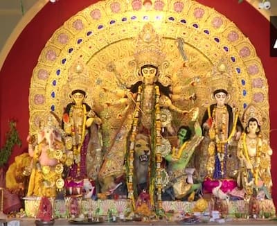 Traditionally decorated idol in Kolkata