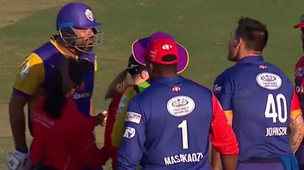 WATCH: Yusuf Pathan and Mitchell Johnson&#039;s HEATED clash during LLC Qualifier 1 match