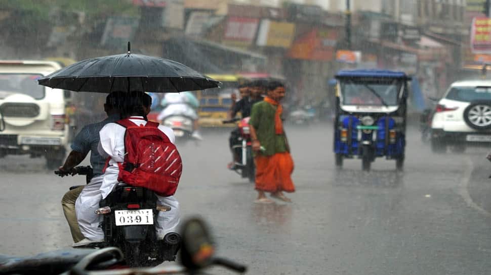 IMD predicts heavy rainfall over THESE states- Read full weather report here