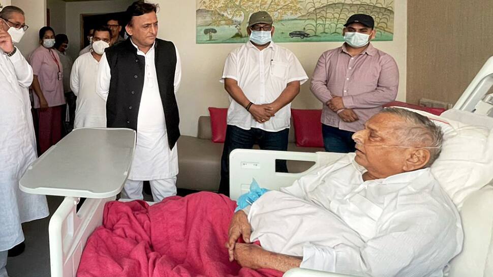 Mulayam Singh Yadav currently in Medanta Hospital's CCU; his condition is stable: SP Mulayam Singh Yadav currently in Medanta Hospital's CCU; his condition is stable: SP