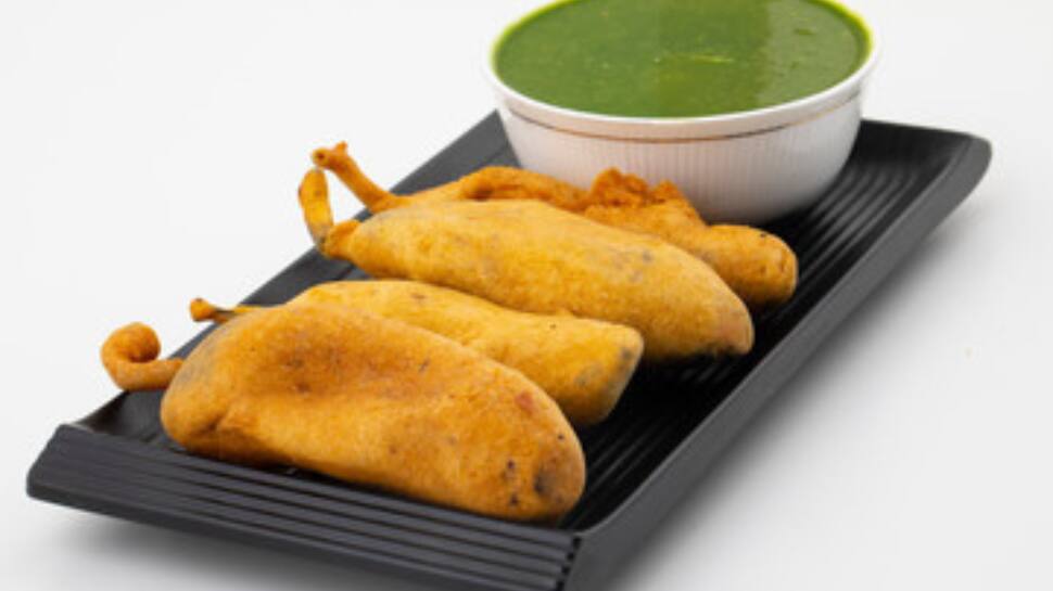 Mirchi Vada