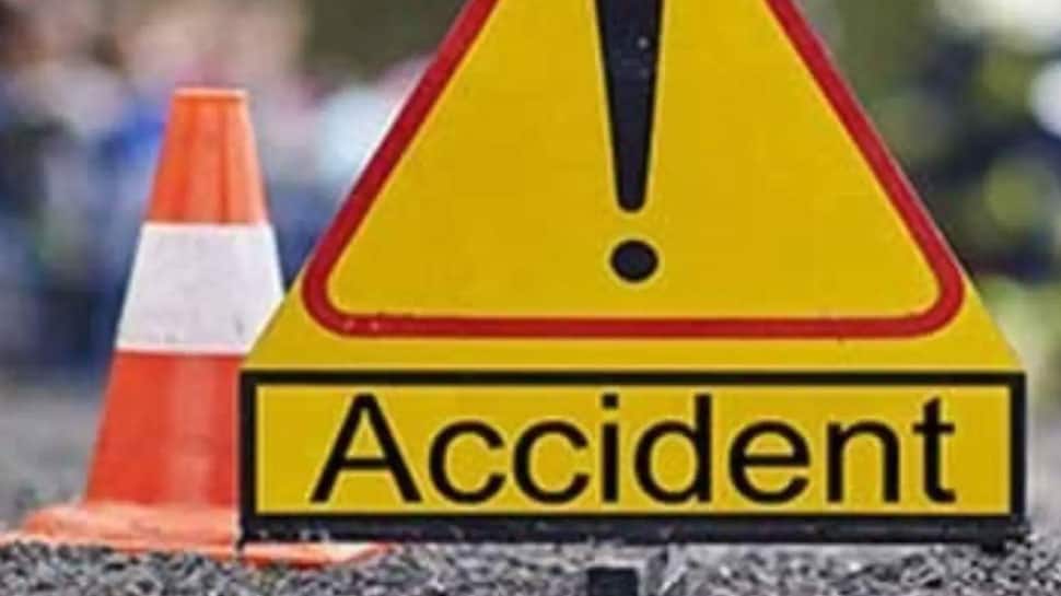 Bus carrying &#039;Baratis&#039; falls into gorge in Uttarakhand&#039;s Pauri district, heavy casualties feared