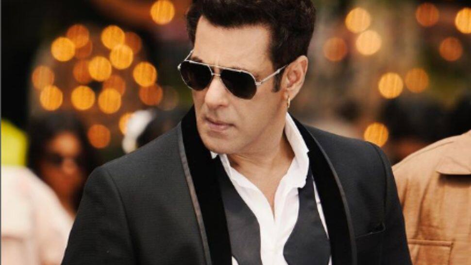 Salman Khan drops new still from his upcoming film &#039;Kisi Ka Bhai Kisi Ki Jaan&#039;