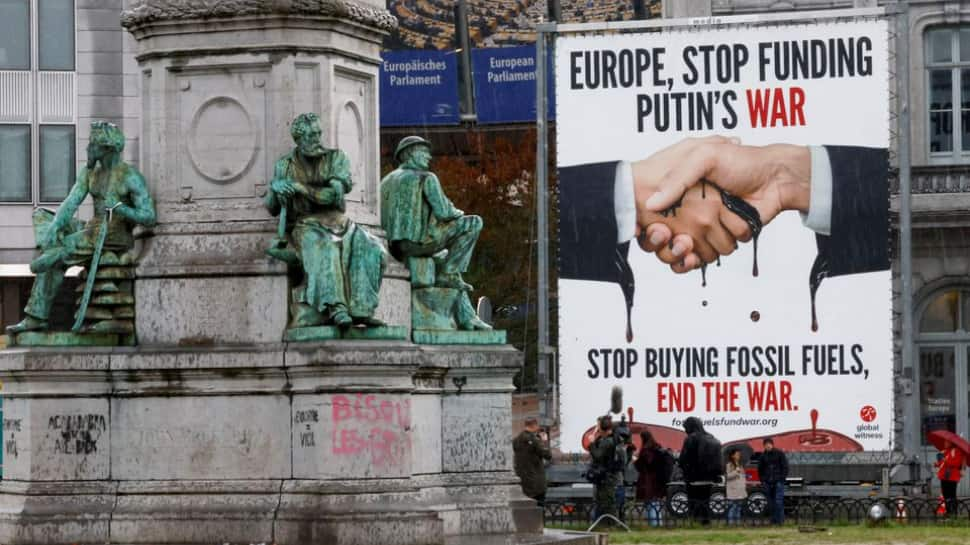 EU adopts 8th package of sanctions against Russia, attempts to &#039;isolate and hit Russia&#039;s economy&#039;