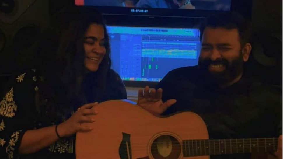 Ashwiny Iyer Tiwari meets &#039;Faadu&#039; music director Santhosh Narayan; pens down adorable note