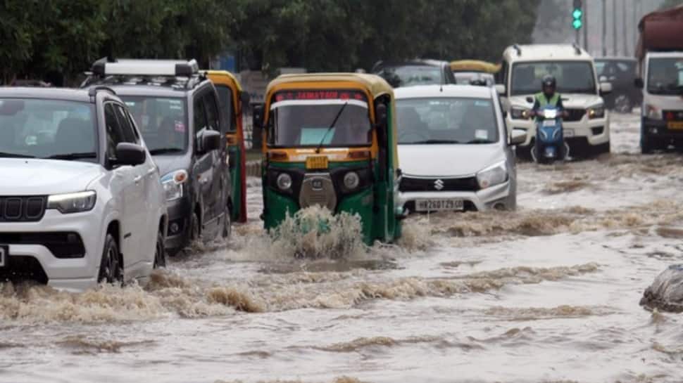 Delhi weather update: Rainfall to continue in capital; temperature to drop further