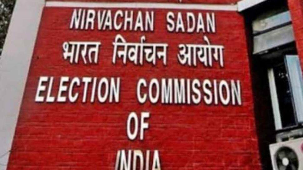 Amid freebies debate, EC bans parties from distributing sarees, shirts during rallies