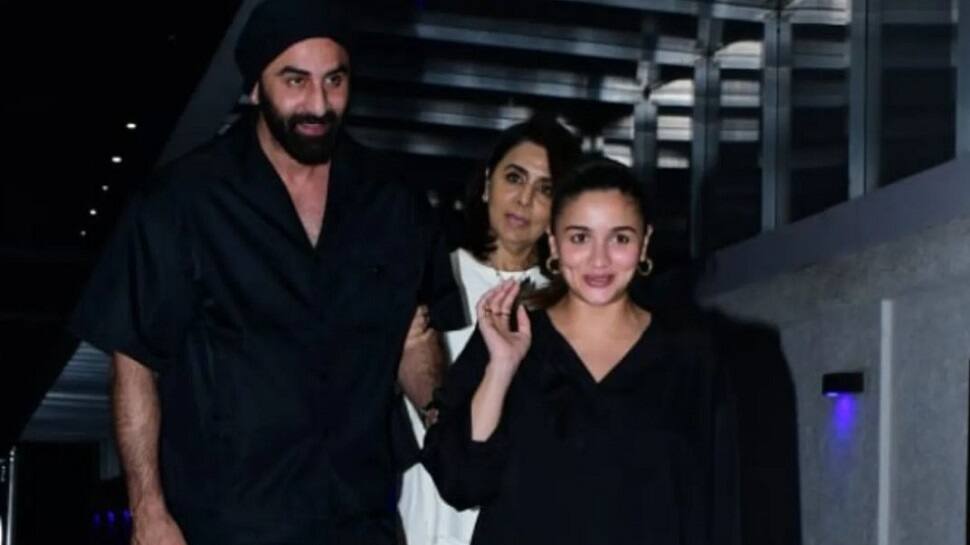 Ranbir and his mom Neetu adorably help preggers Alia get down the stairs, fans are in love: WATCH