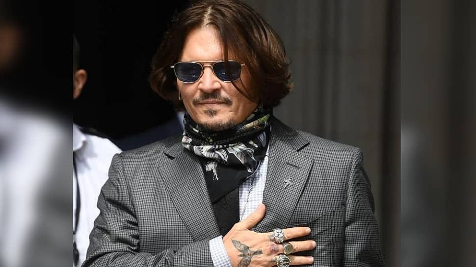 Johnny Depp looks almost unrecognisable as he shaves off beard, check out PICS