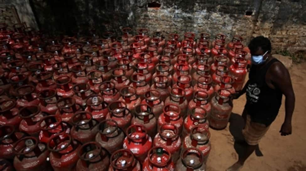 Govt approves Rs 22,000 crore as one time grant to 3 state-run oil marketing firms for losses in LPG