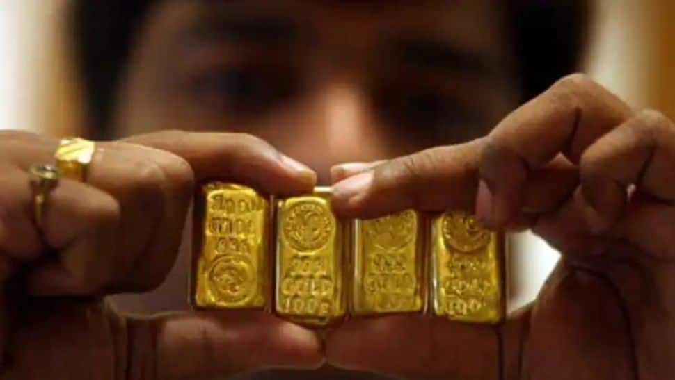 Gold price today 14 October 2022: MASSIVE FALL in Gold prices ahead of Dhanteras; check rates in your city today