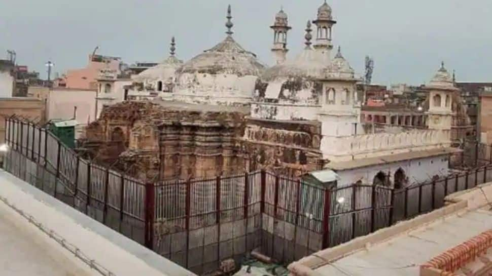 Gyanvapi mosque case: Varanasi court rejects plea seeking carbon dating of &#039;Shivling&#039; citing SC&#039;s order