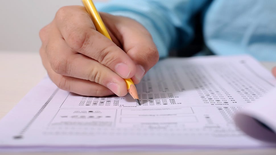 UPSSSC PET 2022: Student appears in exam using another candidate's admit card - Vimarsana News