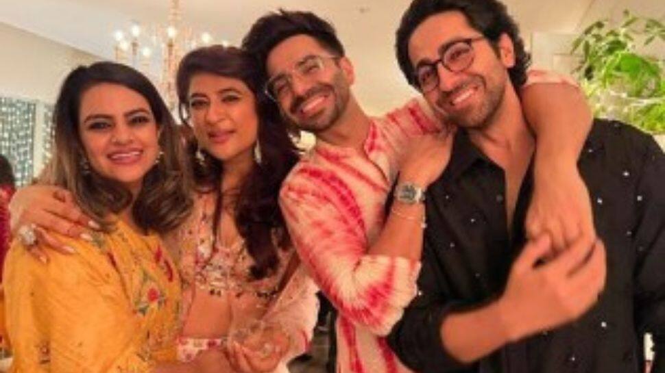 Aparshakti Khurrana shared a family picture