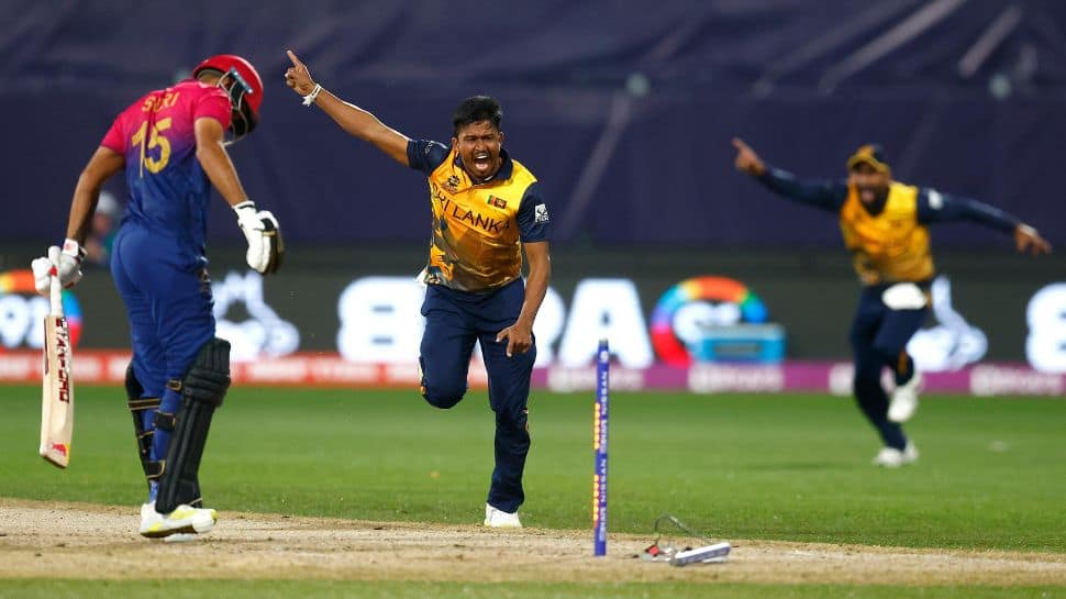 Sl Vs Uae T20 World Cup Karthik Meiyappans Hat Trick Goes In Vain As Sri Lanka Bounce Back To 8710