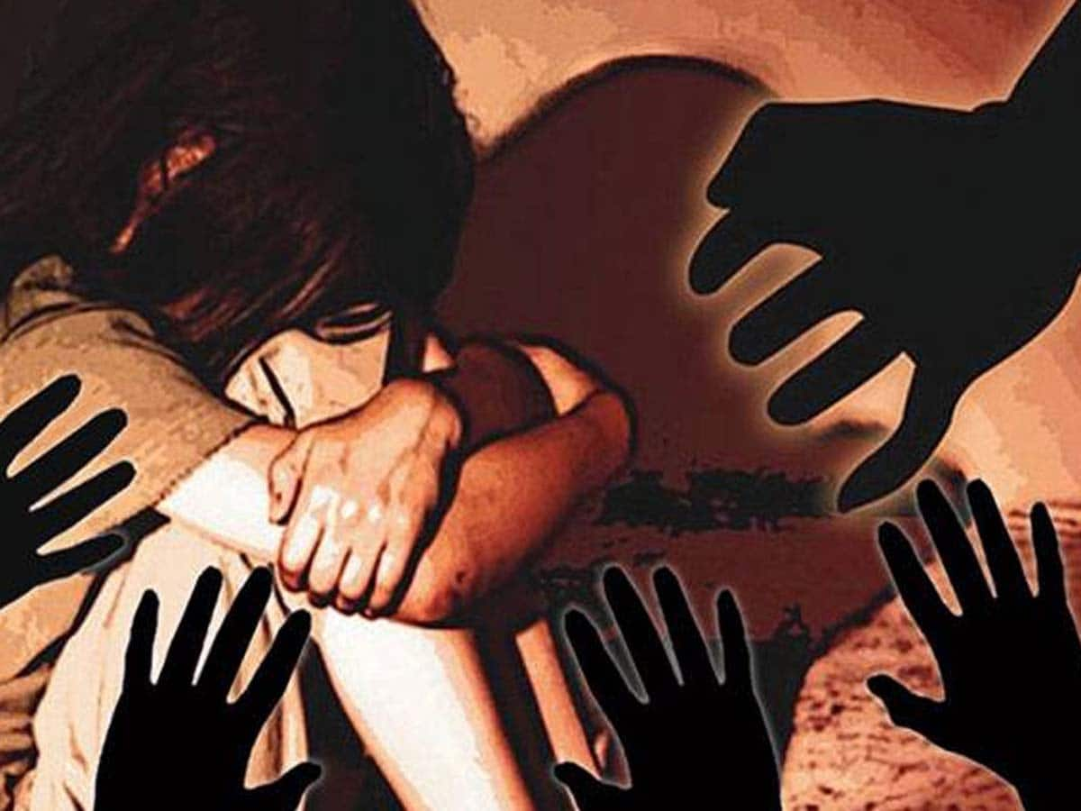 Delhi girl abducted, gang raped for 2 days in Ghaziabad, four people nabbed | Zee News