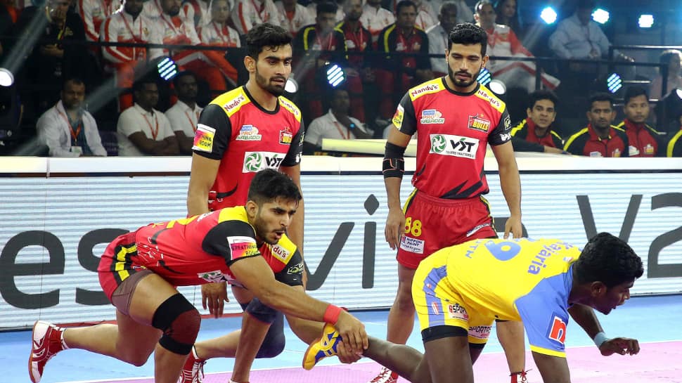 Pro Kabaddi 2022: Bharat, Vikash Kandola help Bengaluru Bulls THRASH Tamil Thalaivas, Gujarat Giants beat UP Yoddhas