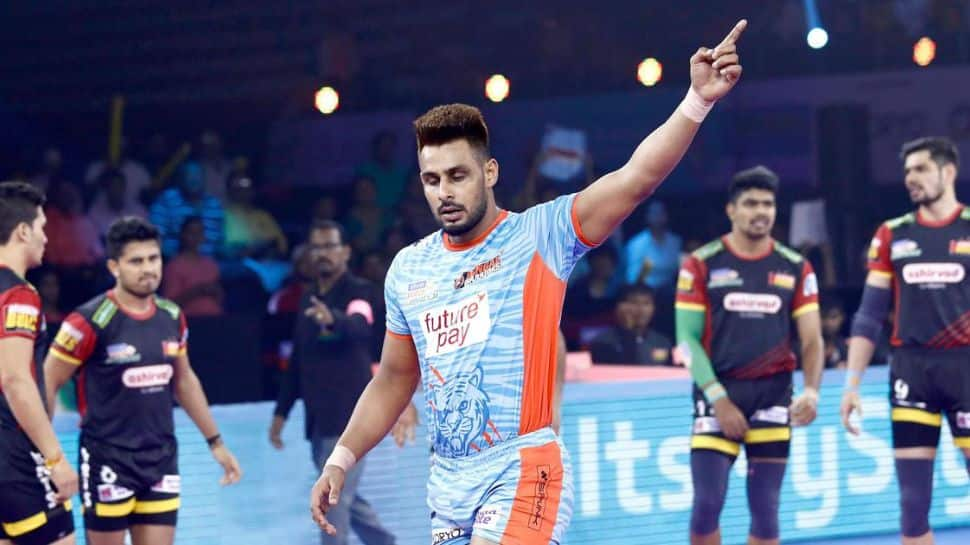 PKL 2022 Weekly Review: Bengal Warriors&#039; Maninder Singh and UP Yoddhas&#039; Pardeep Narwal stars of the week