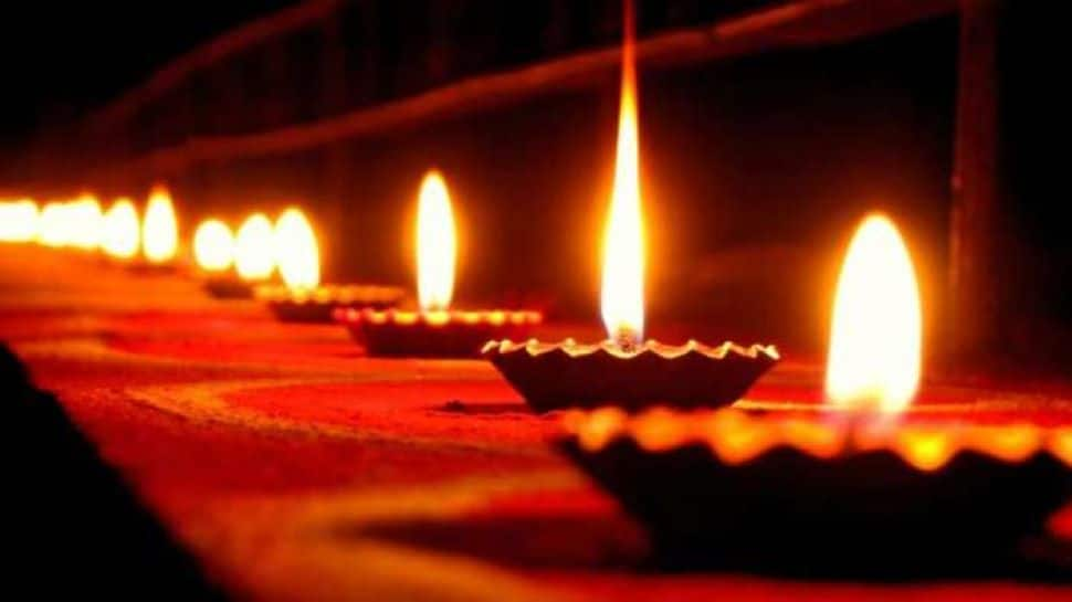 Narak Chaturdashi 2022: Story of Narakasur and the significance of lighting 14 diyas on Narak Chaudas