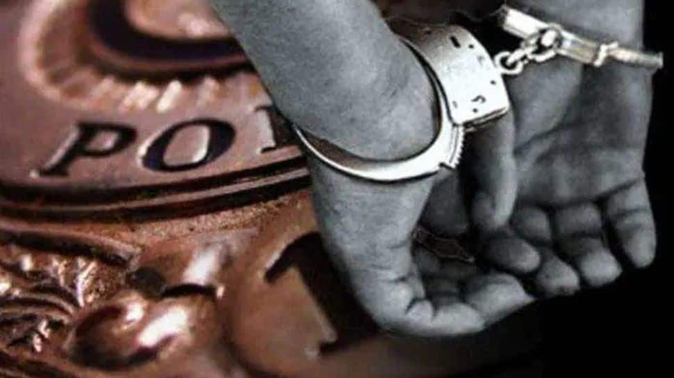 Assistant jailer, constable flout ban on alcohol, arrested in Bihar