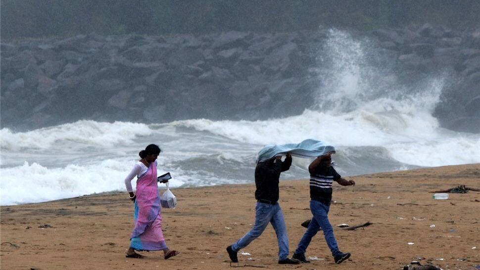 Heavy rain likely to pound West Bengal as cyclone &#039;Sitrang&#039; threat looms large