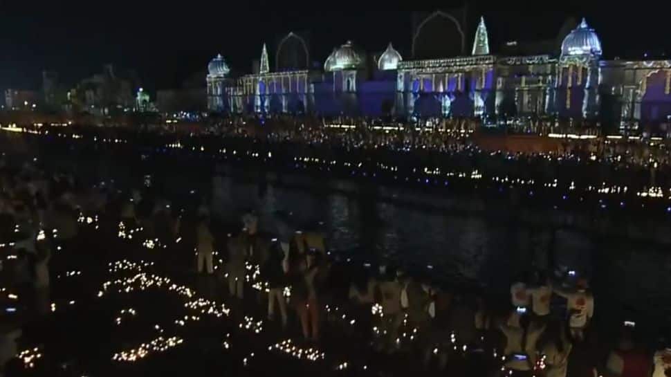 Watch: Ayodhya&#039;s mesmerising laser show as lakhs of diyas lit up Saryu river