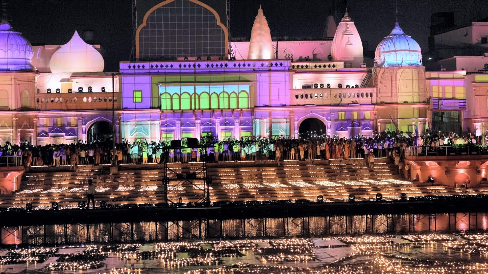 Deepotsav 2022: Ayodhya set up Guinness World Record for lighting up ...