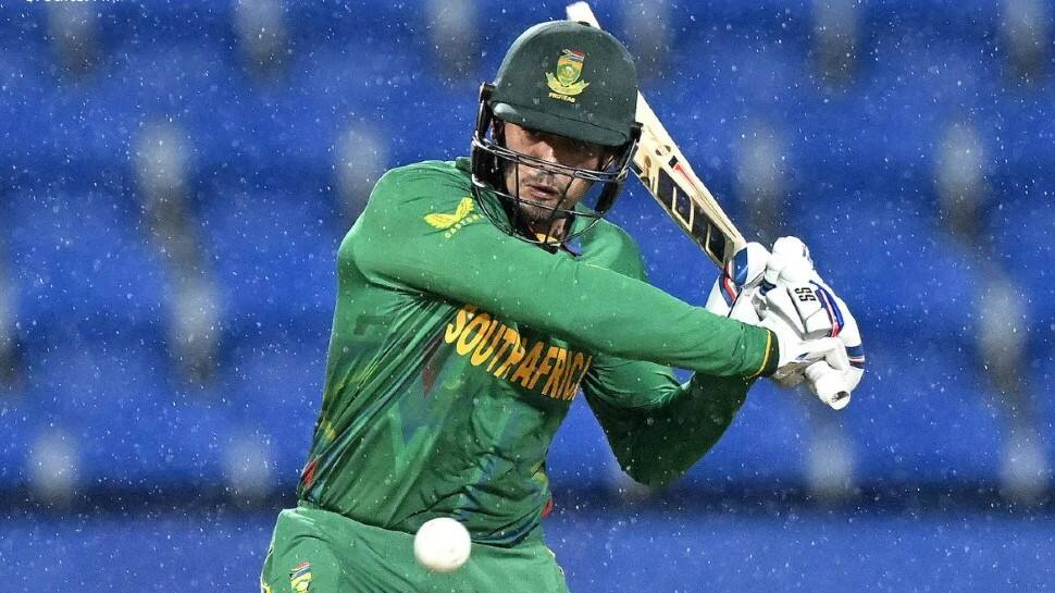 T20 World Cup 2022: Quinton de Kock&#039;s fiery 47 goes in vain as South Africa forced to share points with Zimbabwe due to rain