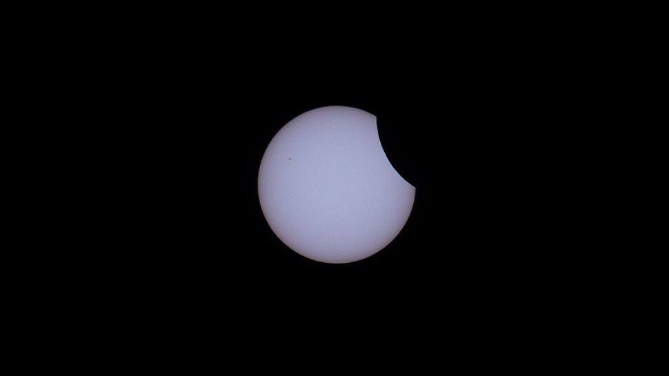 Solar Eclipse 2022 LIVE updates: Year's last solar eclipse today; when, where and how to watch in India - Vimarsana News