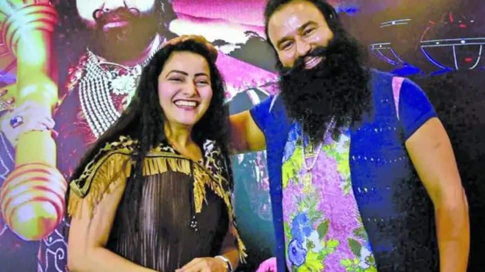 Gurmeet Ram Rahim changes &#039;Daughter&#039; Honeypreet&#039;s name - Read the REAL reason