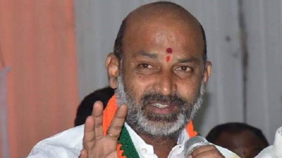 Telangana BJP chief dares CM KCR to 'be ready for lie detector' to prove 'no involvement' in MLA poaching row - Vimarsana News