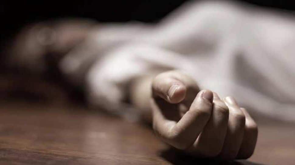 Teen girl consumes poison along with 2 friends in Indore after boyfriend refuses to meet her