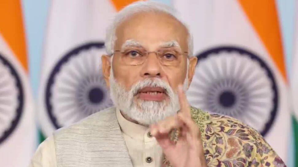 &#039;Time to leave behind old challenges, benefit from new possibilities&#039;: PM Modi at J-K Rozgar Mela