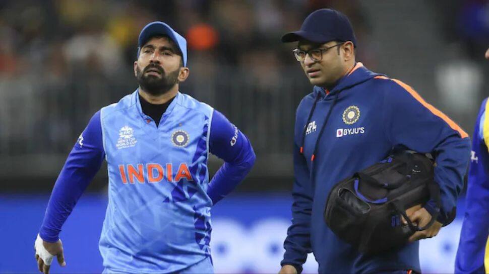 IND vs SA T20 World Cup 2022: Bhuvneshwar Kumar provides BIG update on Dinesh Karthik&#039;s injury