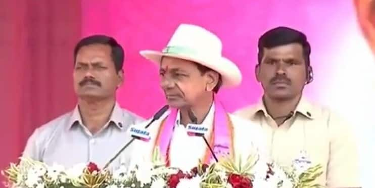 &#039;Delhi brokers...&#039;: KCR&#039;s SCATHING ATTACK at BJP amid MLAs poaching allegations