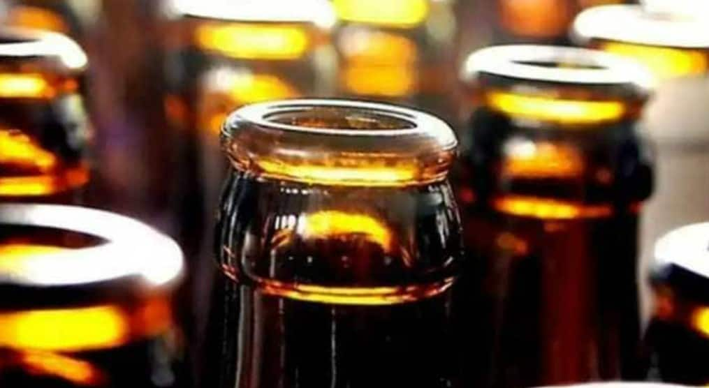 Flabbergasting! Delhi people DRANK &#039;Record-Breaking&#039; Liquor on Diwali