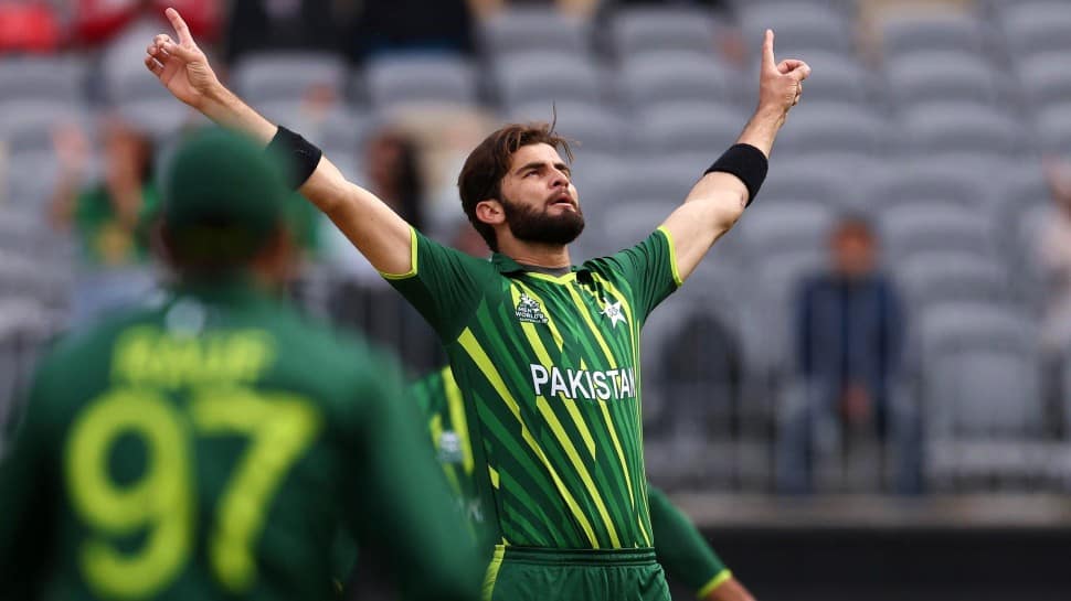 Pakistan pacer Shaheen Shah Afridi has his signature way of celebrating with his arms aloft after picking up a wicket in the T20 World Cup 2022. (Source: Twitter)