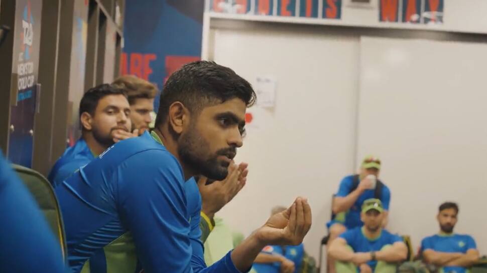 PAK vs BAN: Babar Azam&#039;s INSPIRING dressing room speech after Pakistan qualifies for T20 World Cup semifinals goes viral, WATCH 