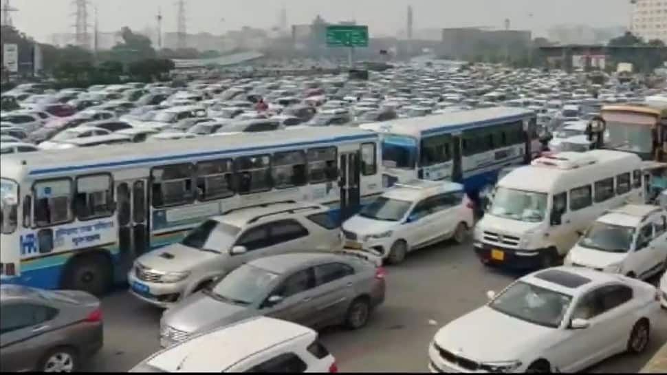 Delhi Air Pollution: BEWARE commuters! Govt extends ban on BS4 Diesel and BS3 Petrol cars till THIS date