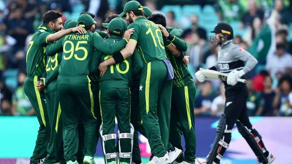 PAK vs NZ T20 World Cup 2022: Babar Azam, Mohammad Rizwan and Shaheen Afridi shine as Pakistan sets up possible final with India