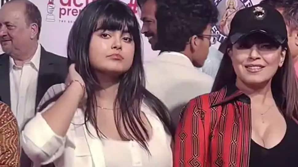 Mahima Chaudhry's daughter Ariana Mukherji looks like a spitting image of  her mom, THIS video goes viral! | People News | Zee News