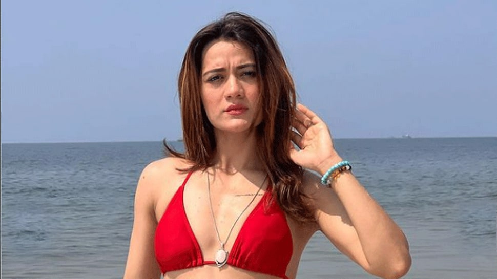 Taarak Mehta Ka Ooltah Chashma actress Aradhana Sharma&#039;s bikini avatar on Goa beach sets internet on fire