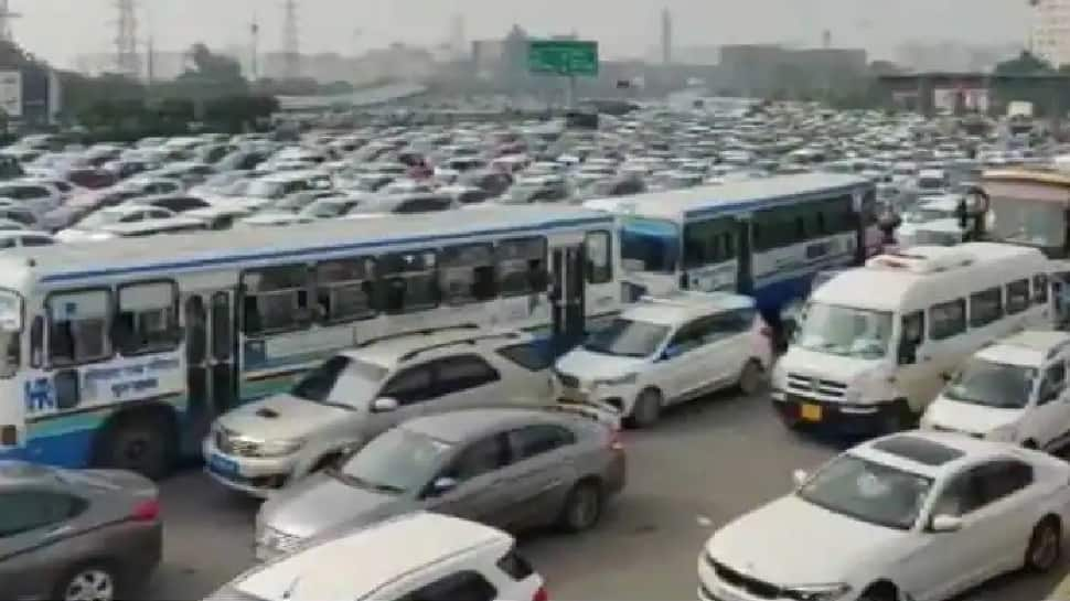 Good news commuters! Delhi Govt lifts ban from BS3 Petrol and BS4 Diesel cars